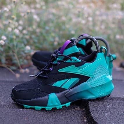 Jual REEBOK CLASSIC BLACK GREEN - Kota 