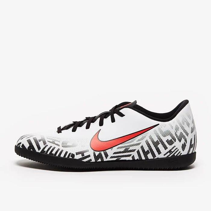 Nike vapor 12 club njr ic sale
