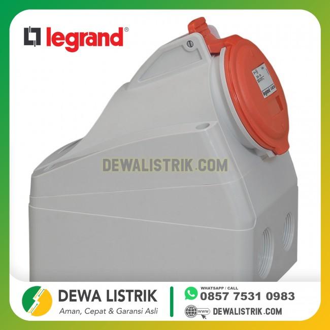Gambar [ 555259 ] Legrand - P17 IP44 SOC.SURF.415V32A 4P+E dari Dewa Listrik_NEW undefined Tokopedia