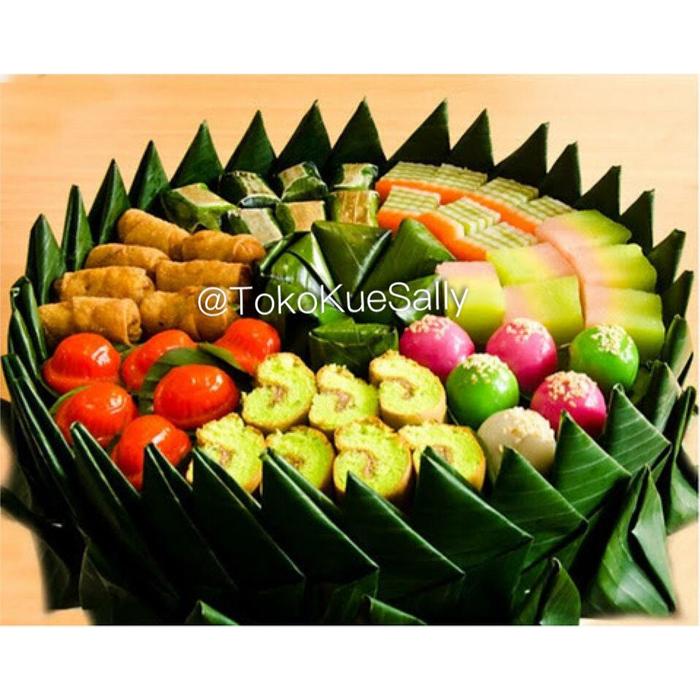 Gambar Jajanan Pasar / Kue Nampan / Kue Tampah Tradisional Asli Medan - Isi 100 dari TokoKueSally undefined Tokopedia