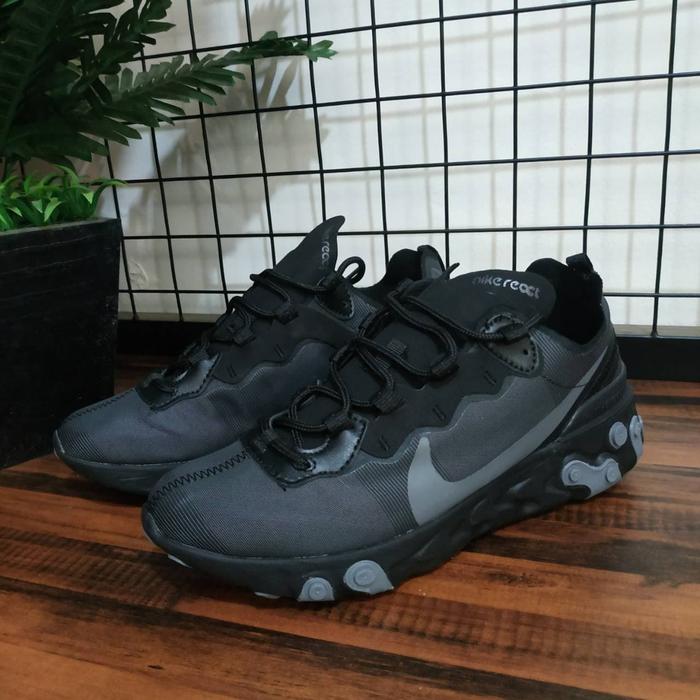 Jual Nike react element 55 triple black 