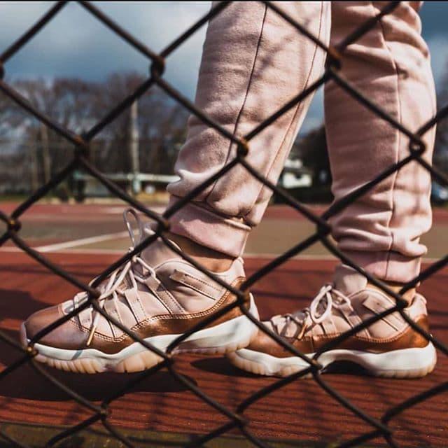 NIKE AIR JORDAN 11 RETRO LOW \