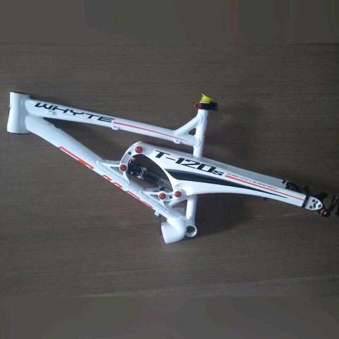 Gambar Whyte Frame T120 Trail 26 Alloy White Orange Size S dari yanchneani undefined Tokopedia