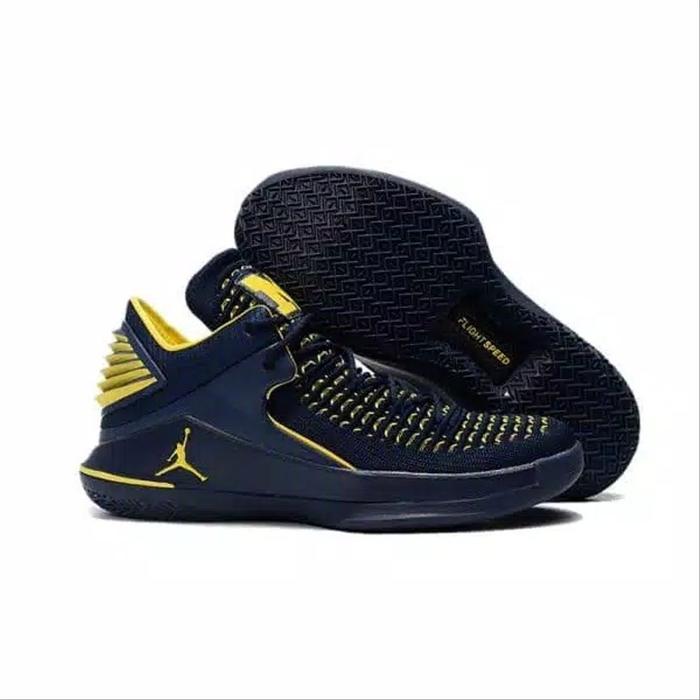 Jual Nike Low Air Jordan 32 XXXII Michigan Navy Blue Perfect Kick