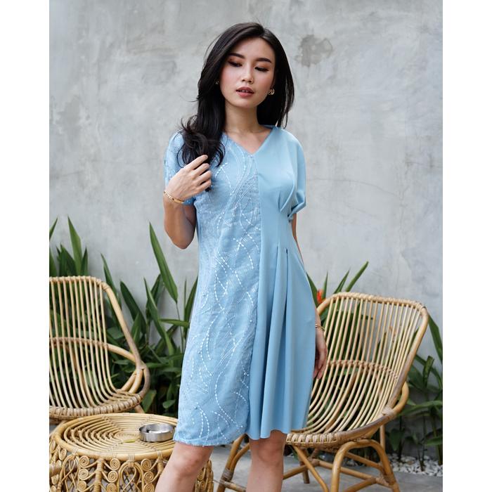 Gambar ELLIPSES.INC Dress Scuba Brukat Wanita Elegan/Olivia Brokade Dress - sky blue dari ELLIPSESINC Kota Administrasi Jakarta Barat Tokopedia