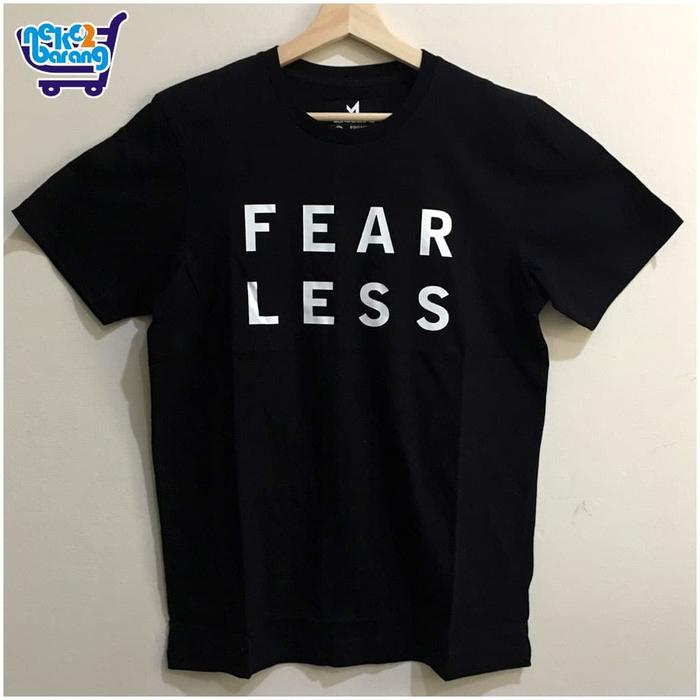 Gambar Kaos Monochrom Hitam Fearless - Kaos Hitam - Kaos Distro - Kaos Keren - L dari neko2barang undefined Tokopedia