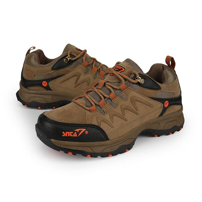 Gambar Hiking Shoes SNTA 435 Original Sepatu Gunung Snta Pendek Beige dari SNTA undefined Tokopedia