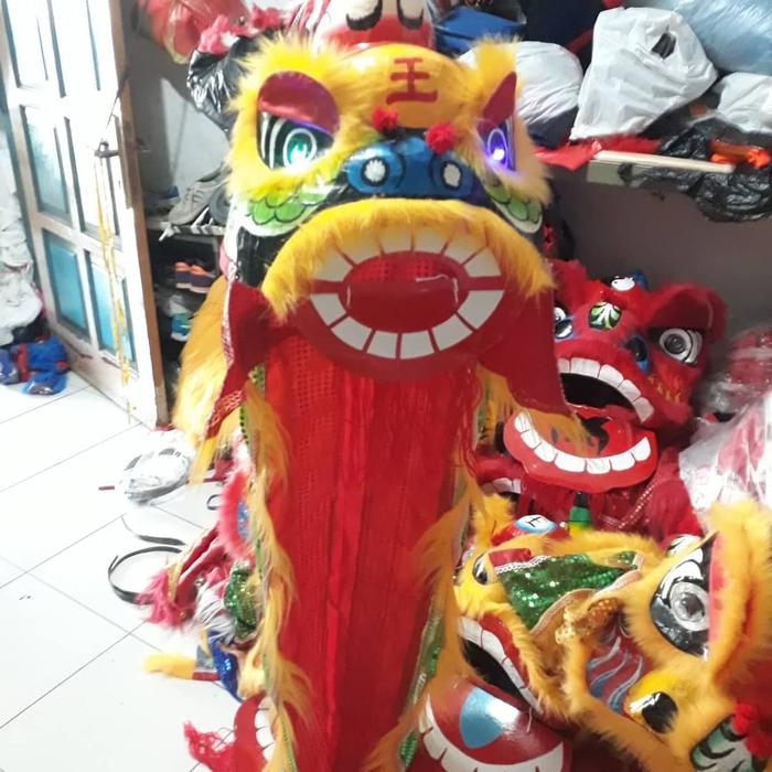 Gambar barongsai mata kedip ekor payet dari chatrine barongsai undefined Tokopedia