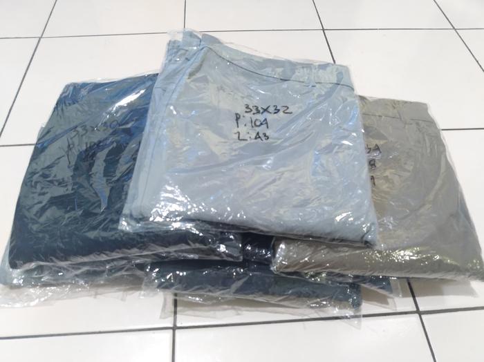 Jual Old Navy Slim Go-Dry Built-In Flex 