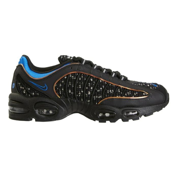 nike tailwind supreme black