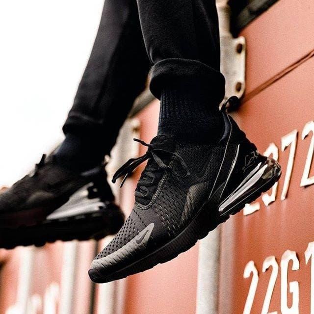 Gambar DISKON LEBARAN Nike airmax 270 triple black dari Fajarwahyu99 undefined Tokopedia