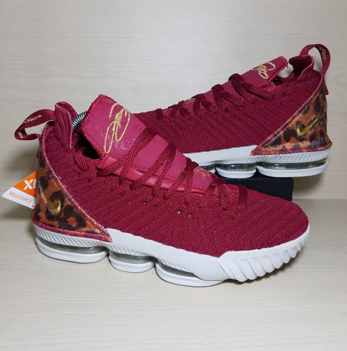 lebron 16 maroon