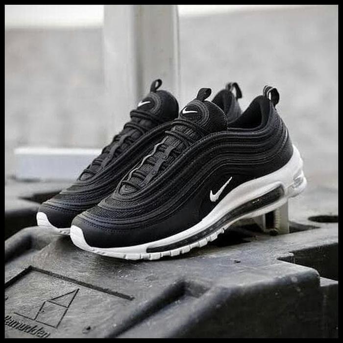 sepatu airmax