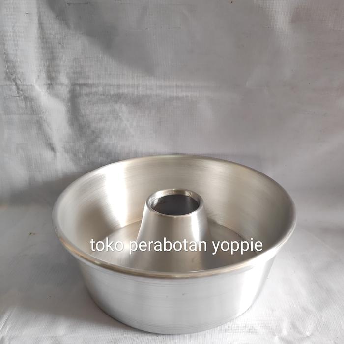 Jual Loyang Bolu 24cm Loyang Bulat Loyang Kue Loyang Bolu Telur 4 Kab Bogor Toko Perabotan Yoppie Tokopedia Jual Loyang Bolu 24cm Loyang Bulat Loyang Kue Loyang Bolu Telur 4 Kab Bogor Toko Perabotan Yoppie Tokopedia