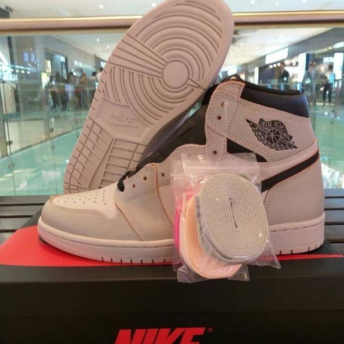 Jual AIR JORDAN Retro High OG CRIMSON SB LIGHT BONE 100