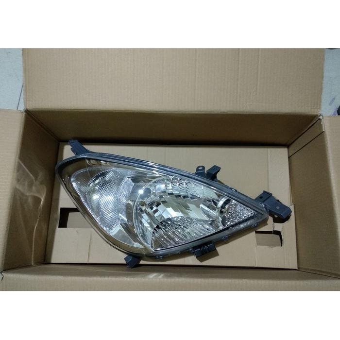 Gambar Lampu Besar Head Lamp Headlamp Innova Original 2004-2011 - Kanan dari Parts Toyota undefined Tokopedia