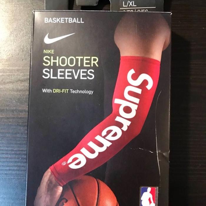 supreme NBA shooter sleeve L/XL