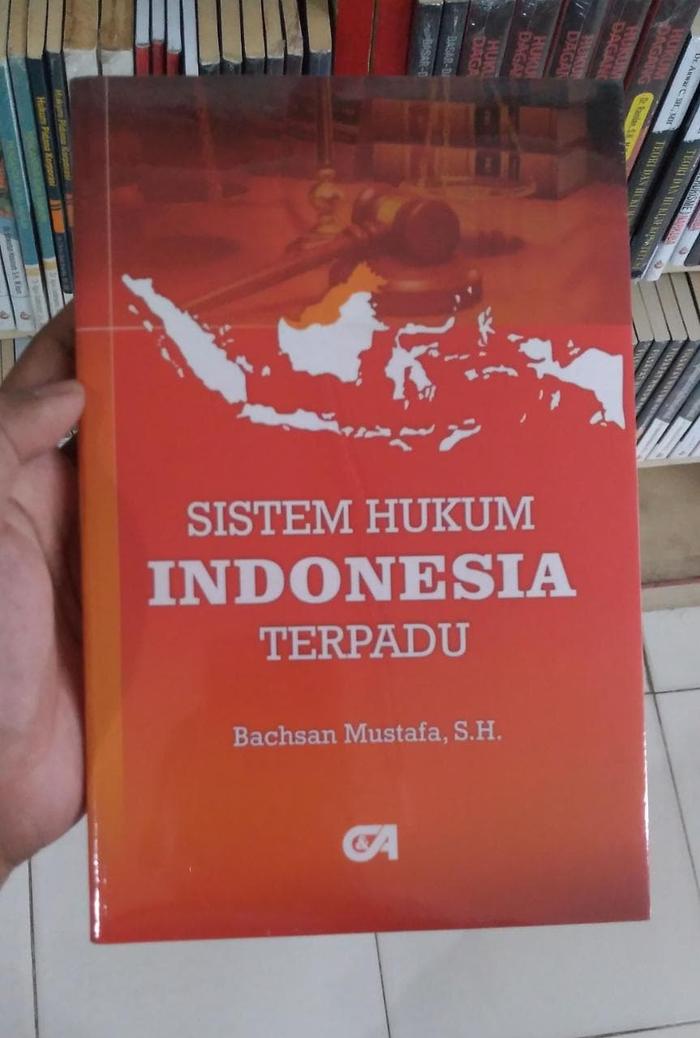 Gambar Buku Original Sistem Hukum Indonesia Terpadu-Bachsan Mustafa-Citra Adi dari Pustaka Pelajar_NEW undefined Tokopedia