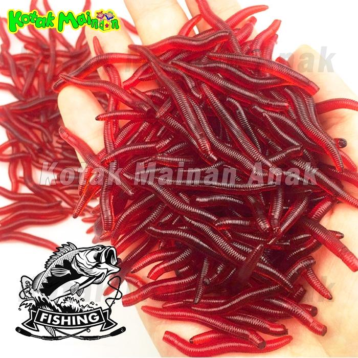 Gambar Umpan Cacing Merah Buatan Soft Bait Worm Grub Umpan Pancing Ikan dari Kotak Mainan Anak undefined Tokopedia