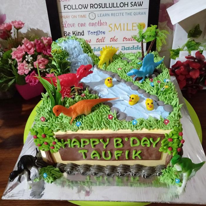 Jual Kue Ultah Dinosaurus Cake Ultah Anak Laki Laki Kota Tangerang Selatan Baju Alya Shop Tokopedia