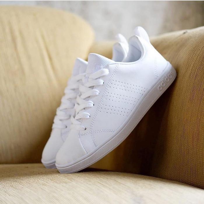 Sepatu Sneakers Original Adidas Neo Advantage Full White