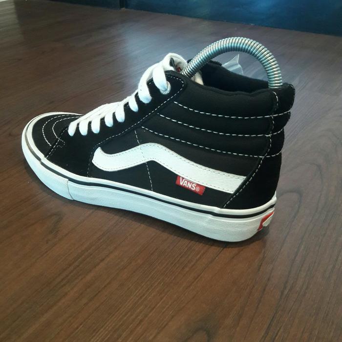 Jual VANS OLD SKOOL SK8-HI PRO BW Banyumas Tattoshoso