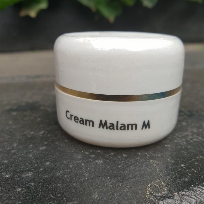 Jual Krim Malam M Super Flek Whitening Kota Bekasi Beaucantiqa Tokopedia