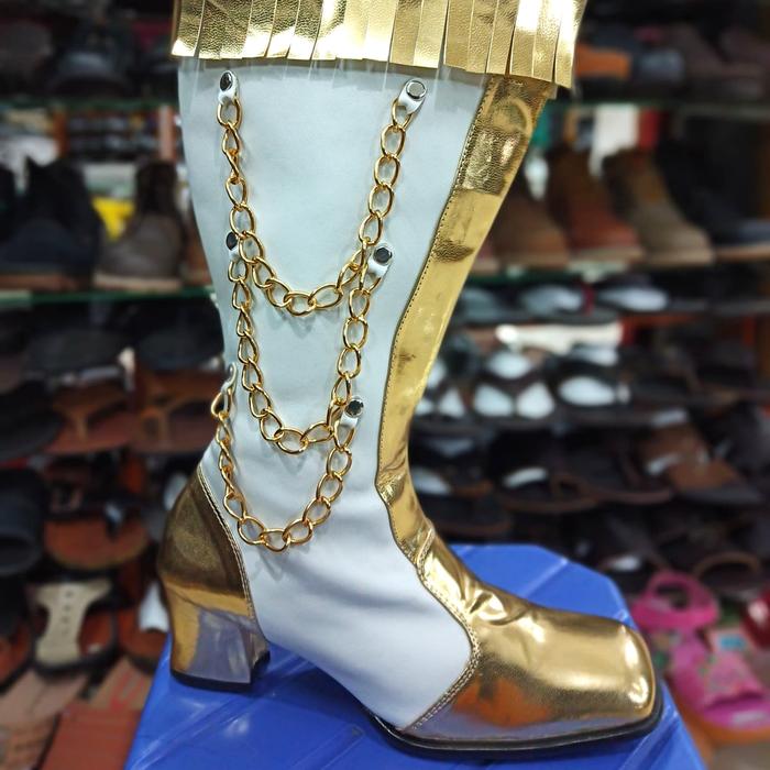 Gambar Sepatu Boot Mayoret Gold tinggi / cibaduyut grosir - Putih Gold, 39 dari Cibaduyut Grosir undefined Tokopedia