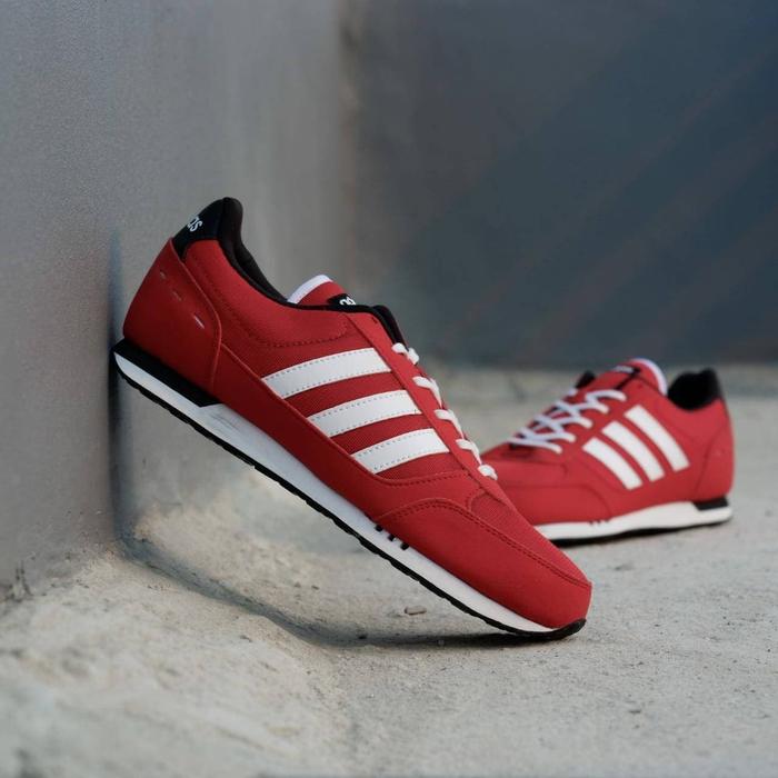 ADIDAS NEO CITY RACER RED BNWB MADE IN INDO 42