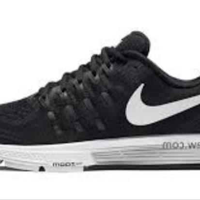 Jual Nike Air Zoom Vomero 11 WMNS 