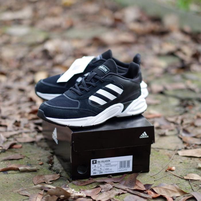 adidas valasion 90s black white