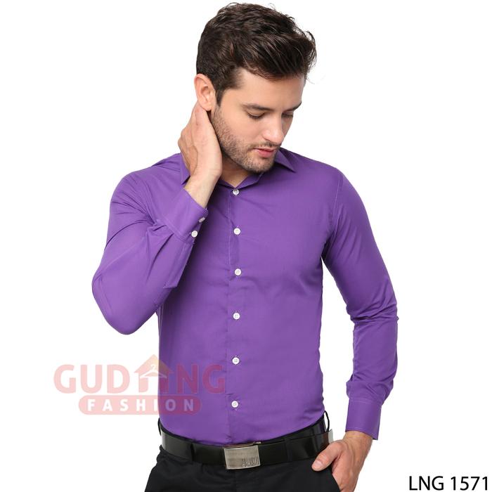 Gambar Kemeja Pria Polos Slim Fit Panjang Katun Navy LNG 1700 - Ungu, L dari Gudang Fashion Id undefined Tokopedia