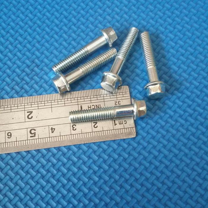 Gambar baut mesin 10/6mmx3cm k8 dari Aneka Baut Aladin undefined Tokopedia