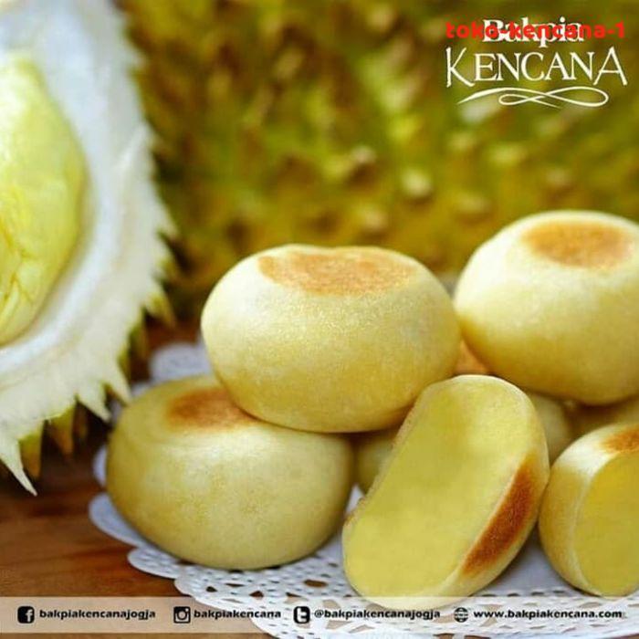 Gambar Bakpia Kencana Durian Original Kue Oleh Oleh Khas Jogja Yogyakarta dari toko kencana 25 undefined Tokopedia