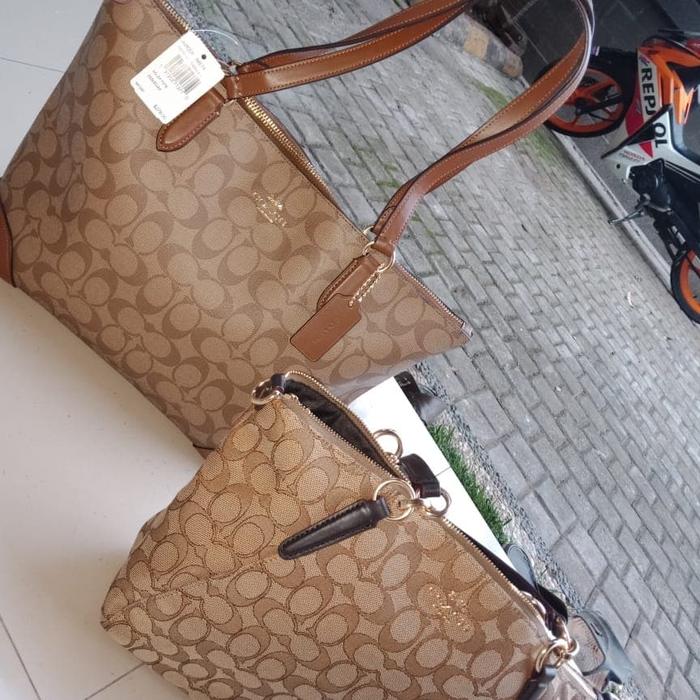 Gambar Tas Coach Tote dari Minar Papilon Fossil undefined Tokopedia
