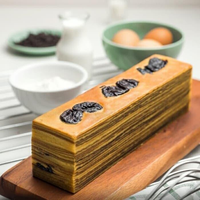 Gambar LAPIS LEGIT PRUNES BATIK RAISIN DURIAN PANDAN PRIMA RASA BANDUNG sale - DURIAN dari sweetwhite undefined Tokopedia