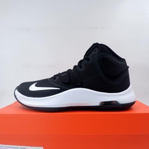 Gambar Sepatu Basket Nike Air Versitile IV Black White Dark AT1199-002 Ori dari King Of Dribble undefined Tokopedia