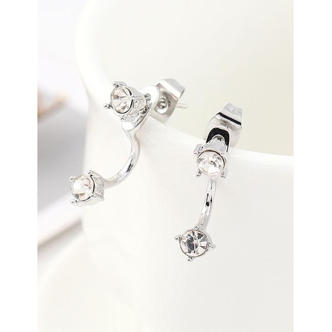 Gambar LRC Anting Tusuk Fashion Platinum Bow Stud Earrings Y63070 - Silver dari Toko Aksesoris Online undefined Tokopedia