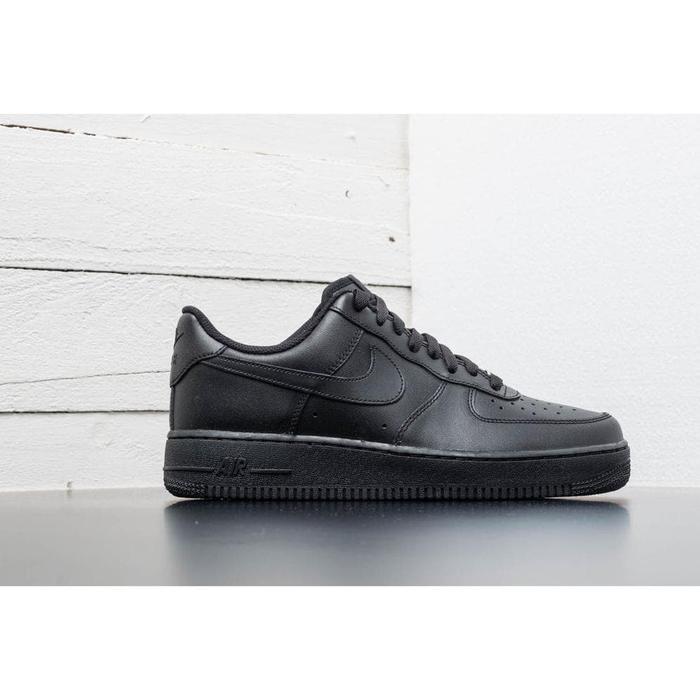 Jual TERBARU- Nike Air Force 1 07 Low 