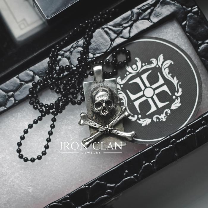 Gambar Memento Mori Pendant (Iron Clan Jewelry) dari Iron Clan Chamber undefined Tokopedia