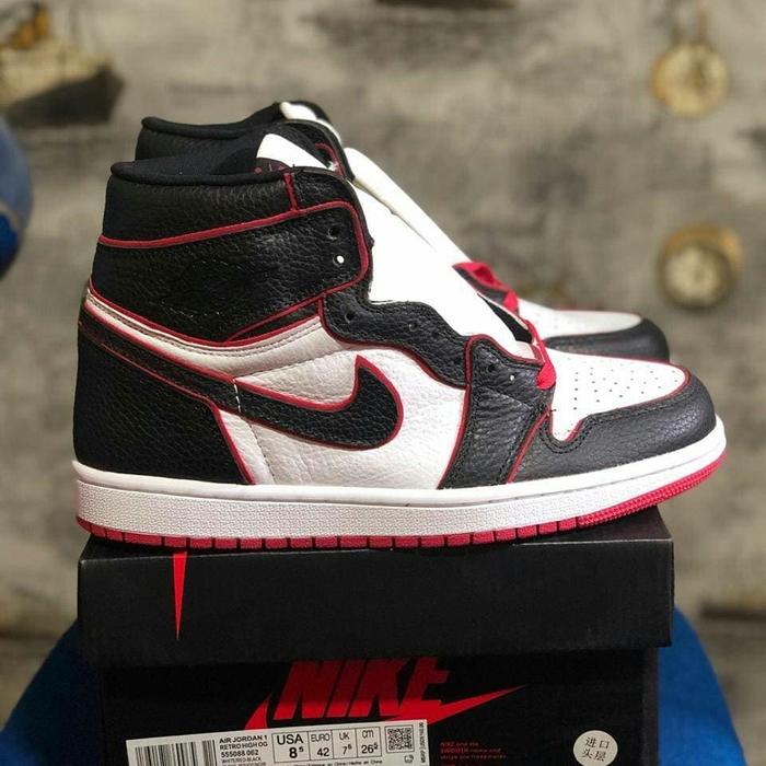 Jual nike air jordan 1 retro high OG 