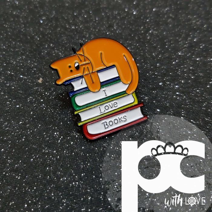 Gambar Bros Pin Enamel I Love Books dari My Perfect Charm undefined Tokopedia