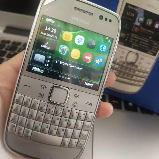 Menghidupkan Kembali Kejayaan Nokia E6: Smartphone Bisnis dengan Desain Klasik dan Performa Handal