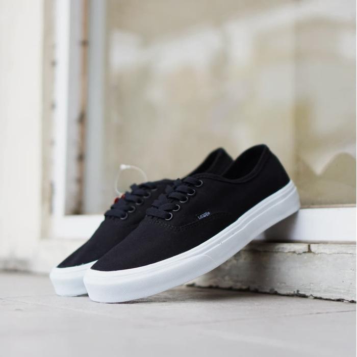 Vans authentic mono deals black