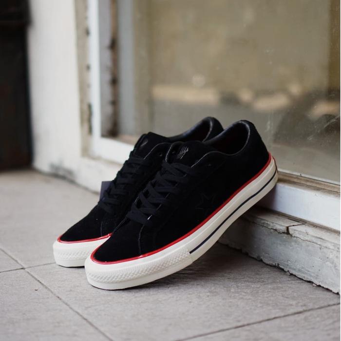 Converse One Star Harga Converse Undefeated Original Beli Converse