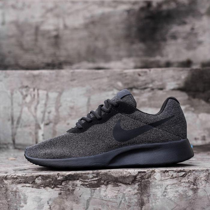 nike tanjun oreo