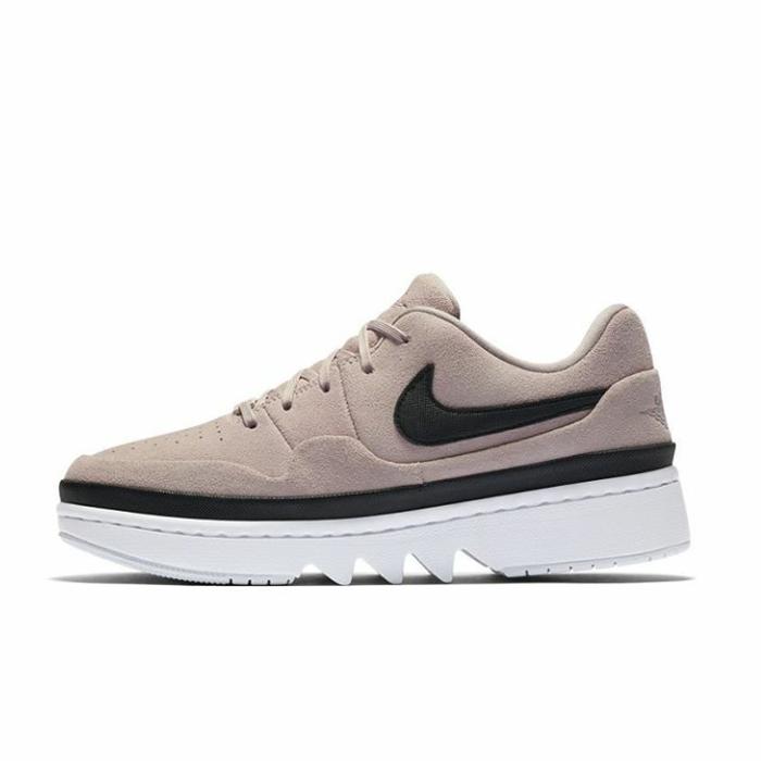 nike sports shoes for men myntra