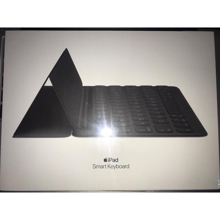 apple smart keybord 未使用 10.5インチ用 iPad Pro + Smart Keyboard