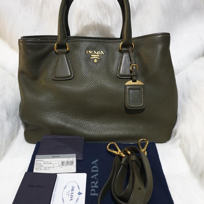 Gambar REPRICE!!tas branded authentic original - Hijau dari Ratih Stuff undefined Tokopedia