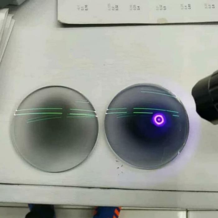 Gambar LENSA KACAMATA PHOTOCROMIC UV dari OPTIK RAIHAN undefined Tokopedia